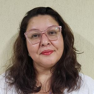 Nadia Regina Stefanine Milhomem